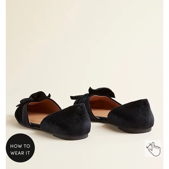 Torrid Black Velvet Twist Bow Flat Size 9.5 WW - Picture 3 of 7